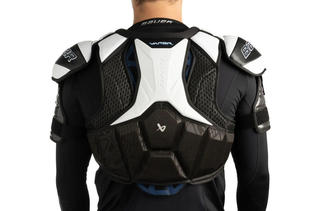 Bauer Junior Vapor FLYLITE Hockey Player Shoulder Pads - Image 2