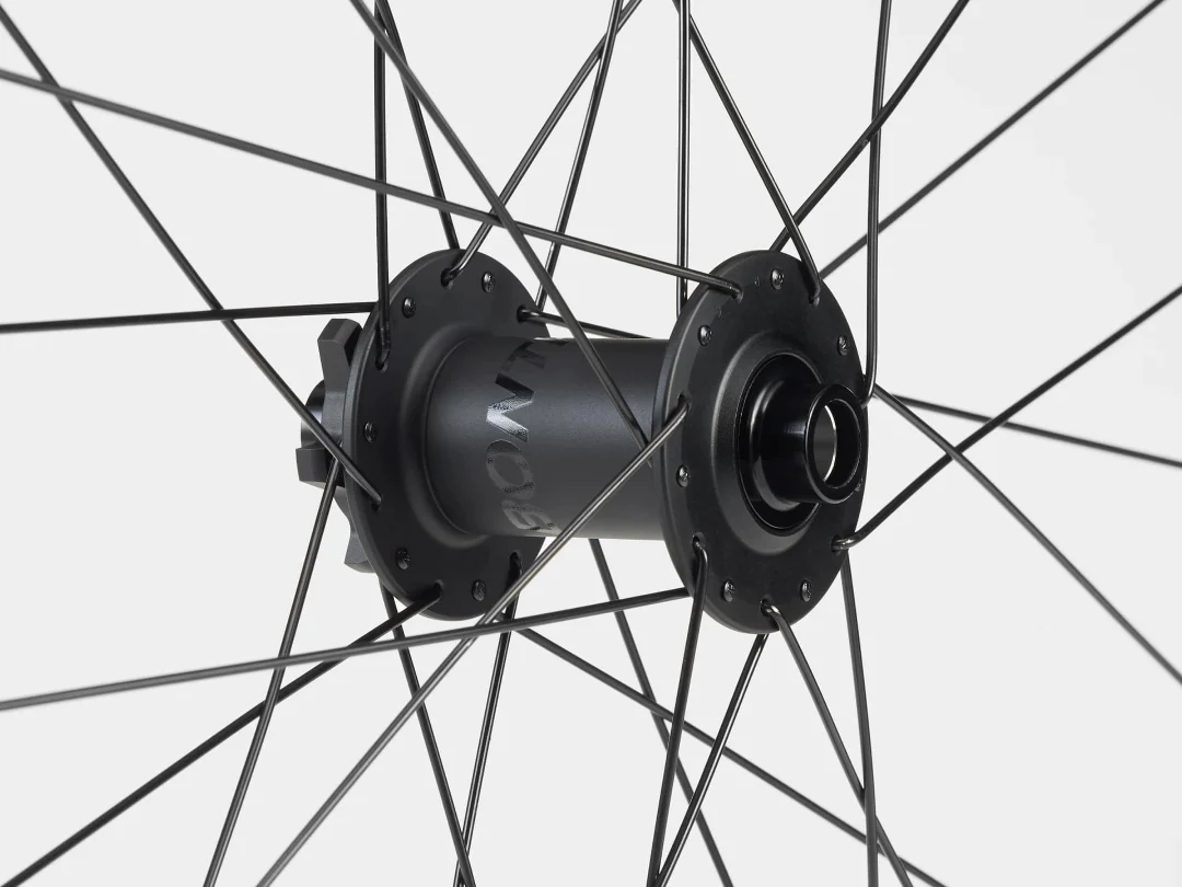 Bontrager Line Comp 30 TLR Boost 29 MTB Wheel - Image 3