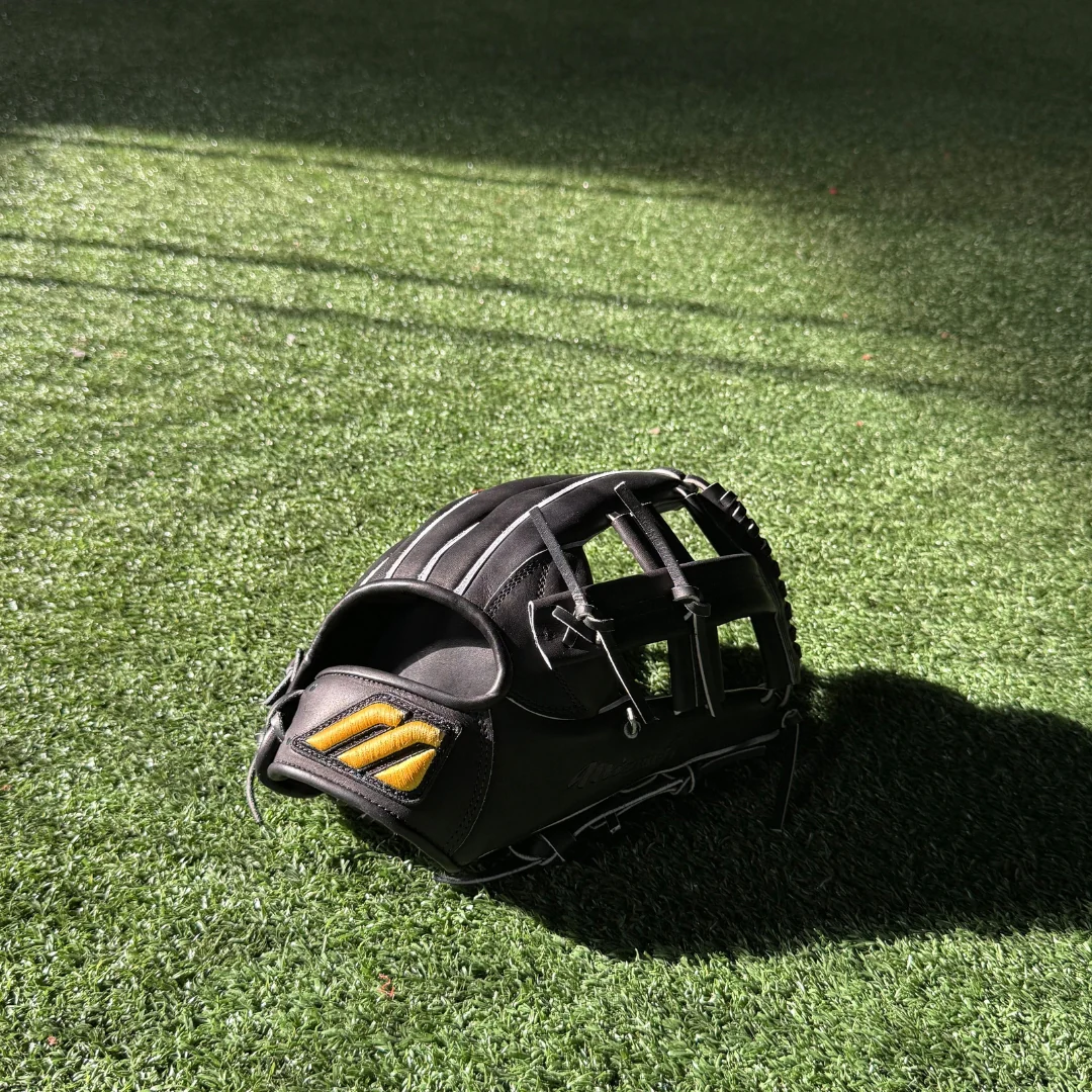 Mizuno Pro GMP-EC22 Pro Clement Baseball Glove - Image 5