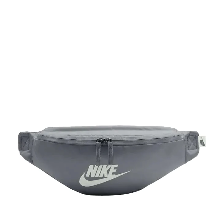 Nike Heritage 3L Waistpack - Image 2