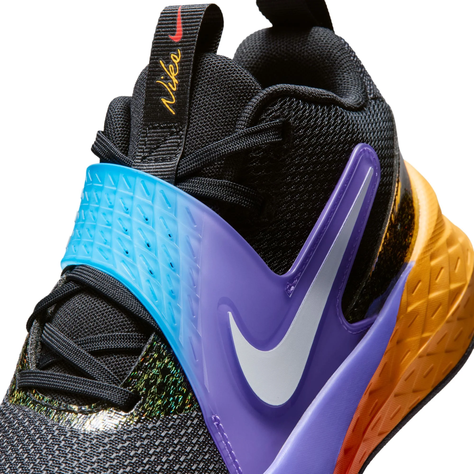 Nike Junior Team Hustle 12 Basketball Shoes - Image 7