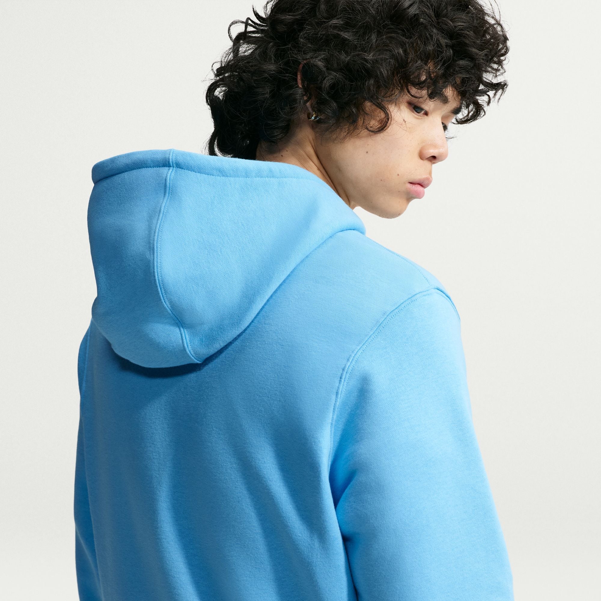 Nike Men's Club Fleece Hoodie - Image 18