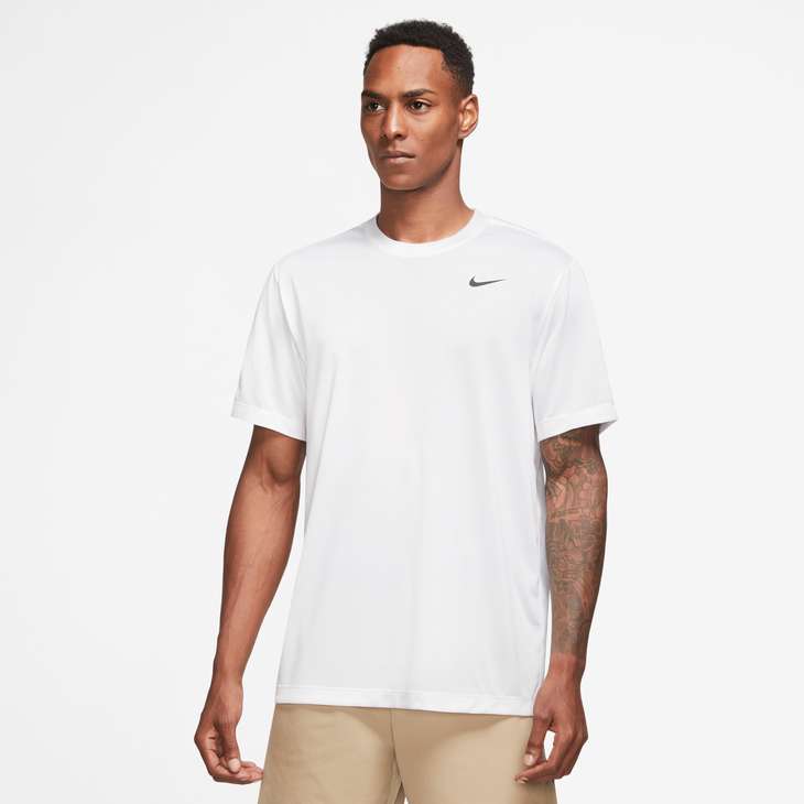 Nike Men's Dri-Fit Legend T-Shirt - Image 34