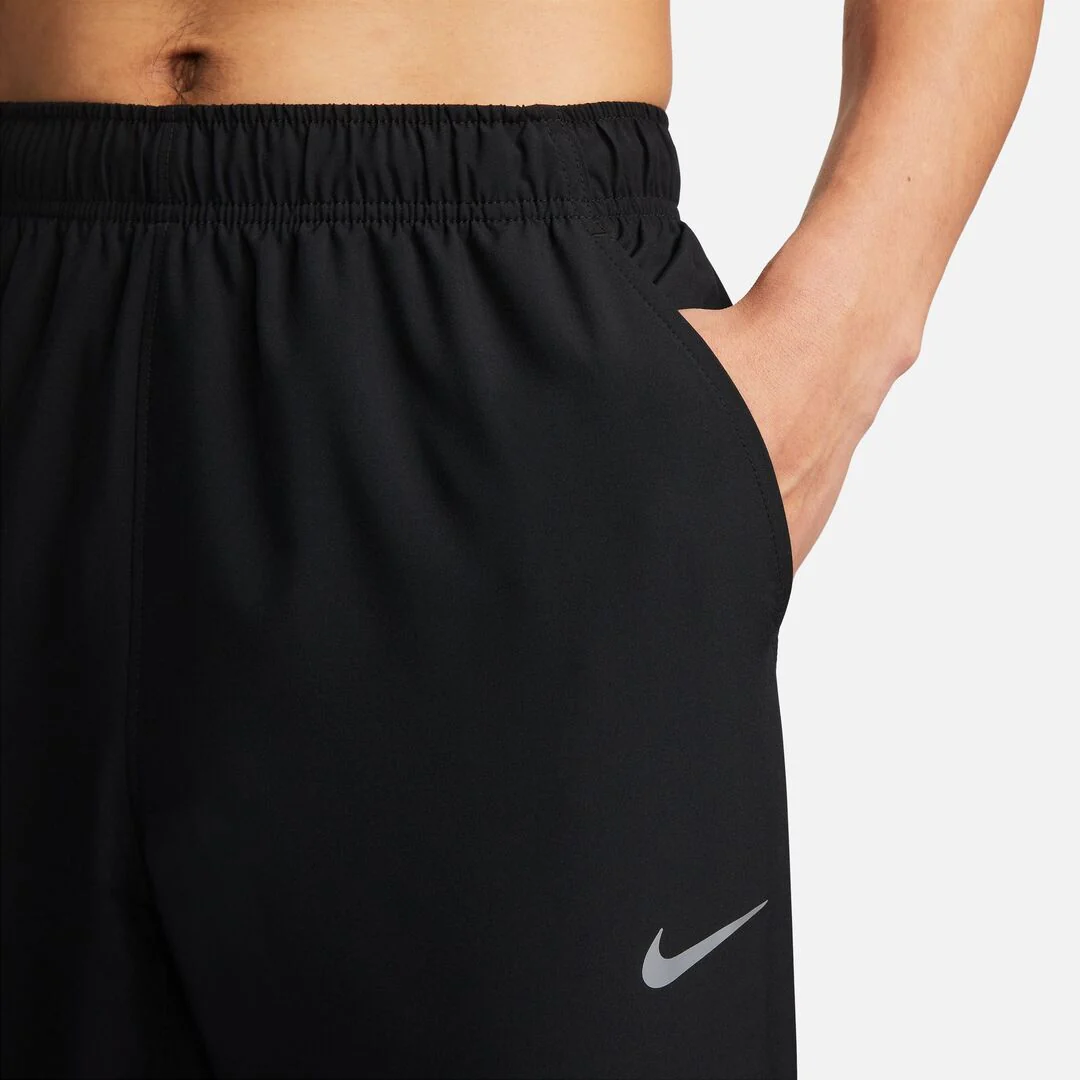 Nike Men's Dri-Fit Tapered Versatile Pants - Image 3