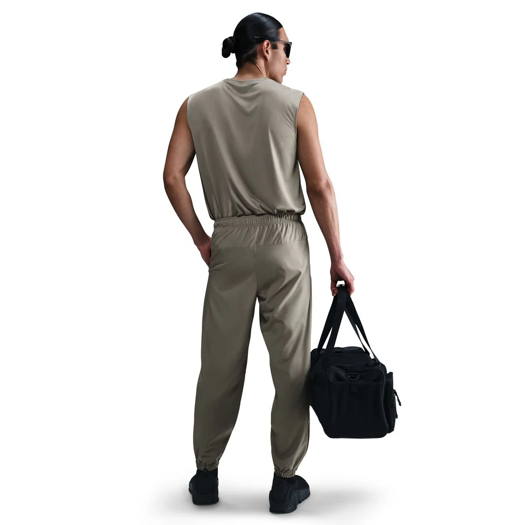 Nike Men's Dri-Fit Tapered Versatile Pants - Image 6