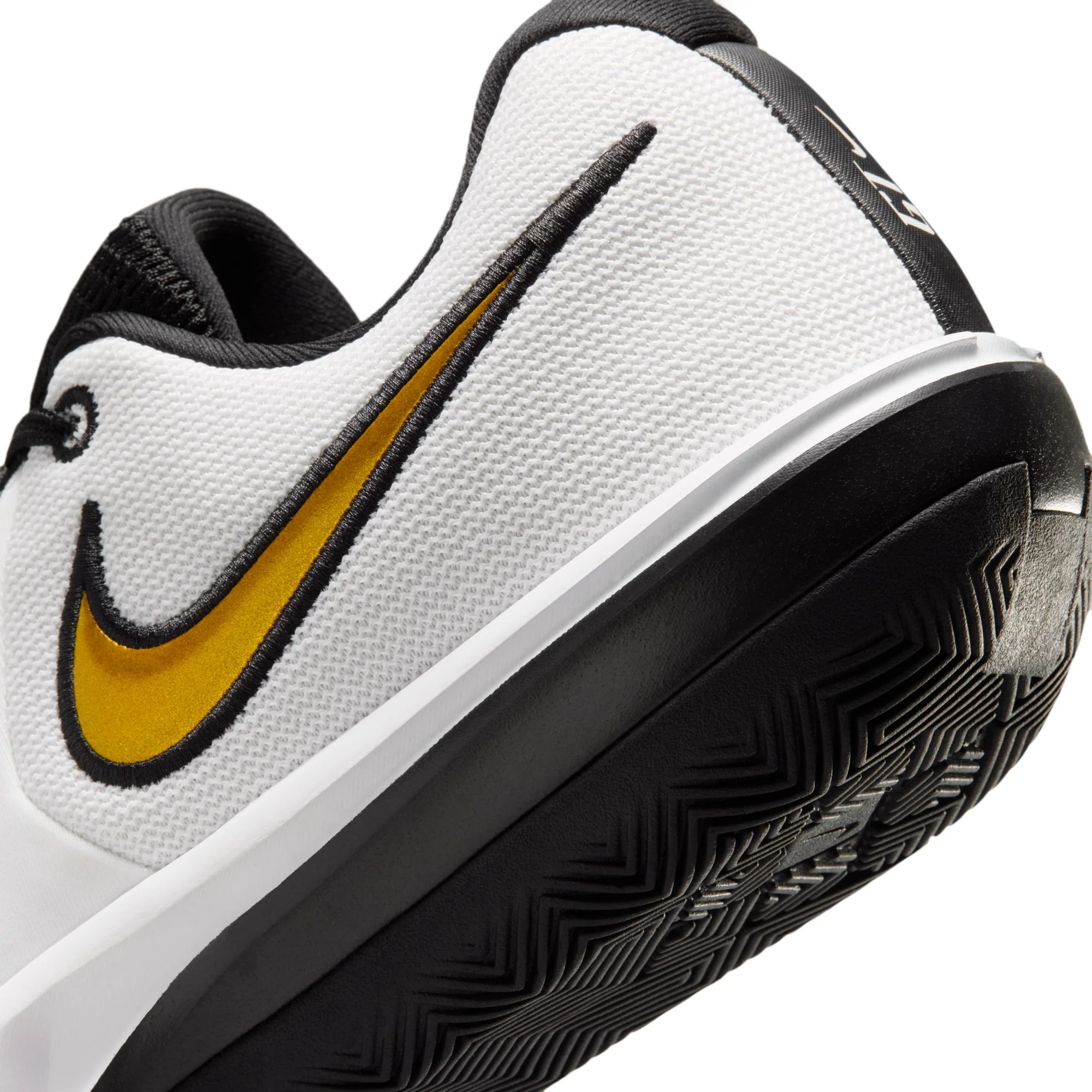 Nike Men's G.T. Cut Academy 2 Basketball Shoes - Image 14