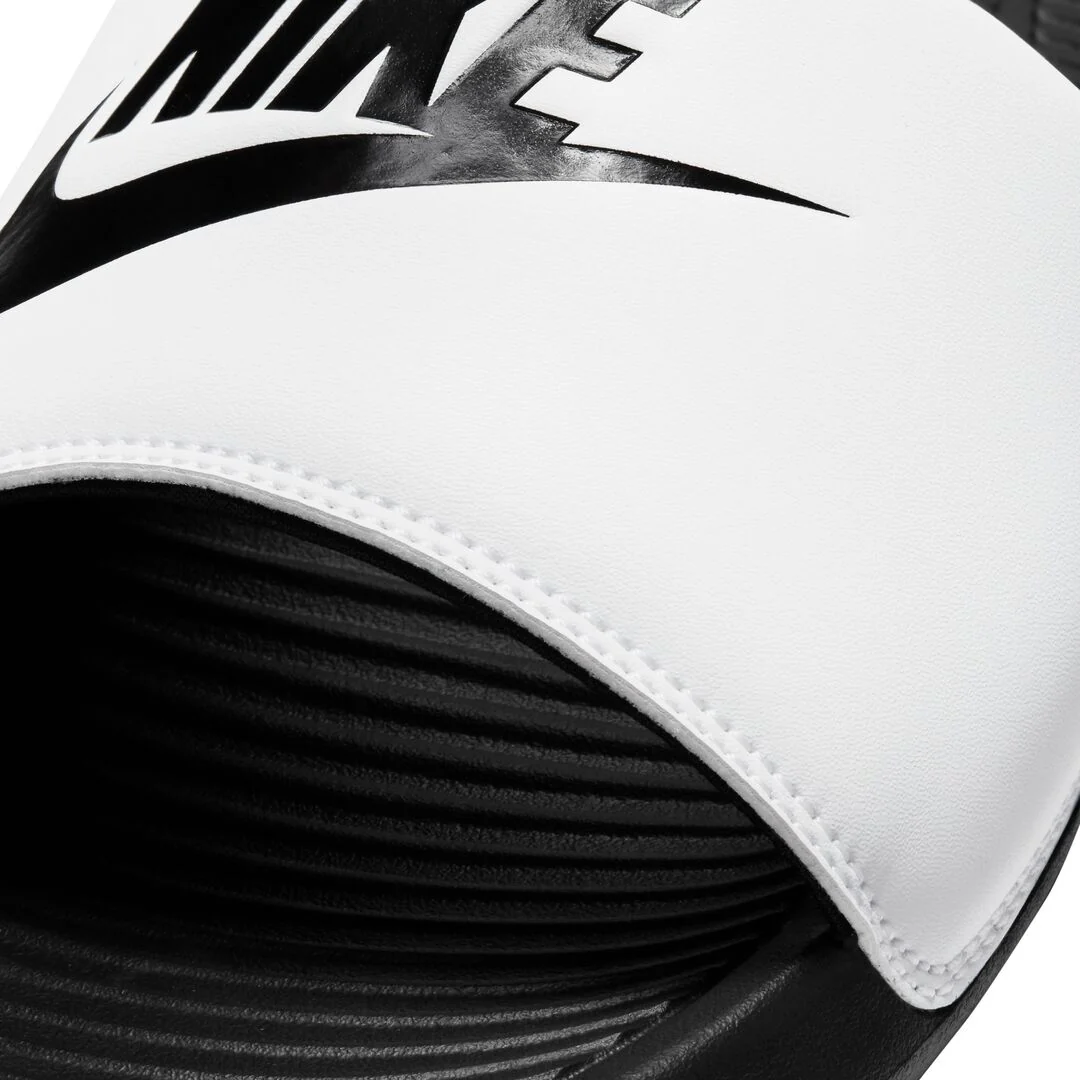 Nike Men's Victori One Slides - Image 4