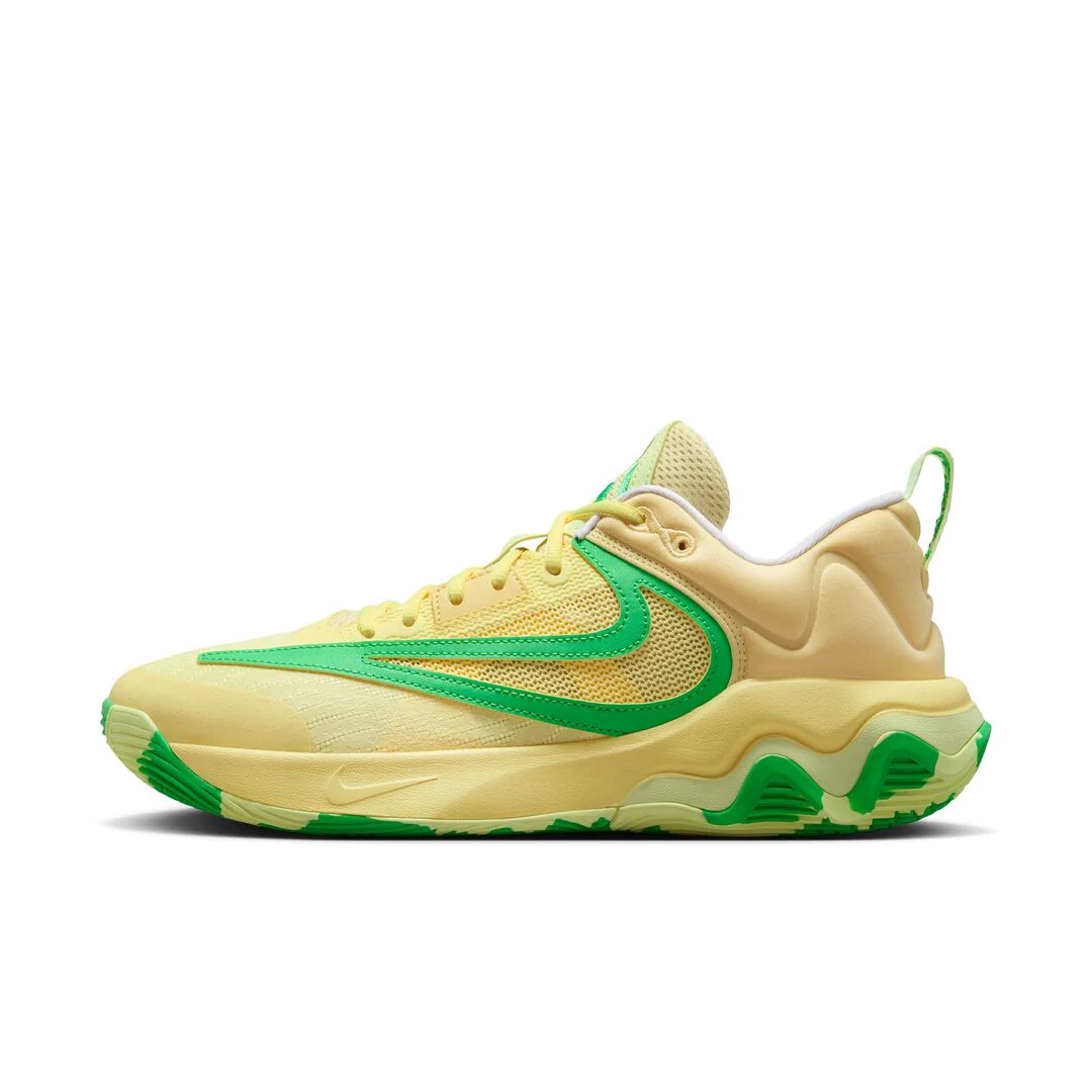 Nike Senior Giannis Immortality 3 Basketball Shoes