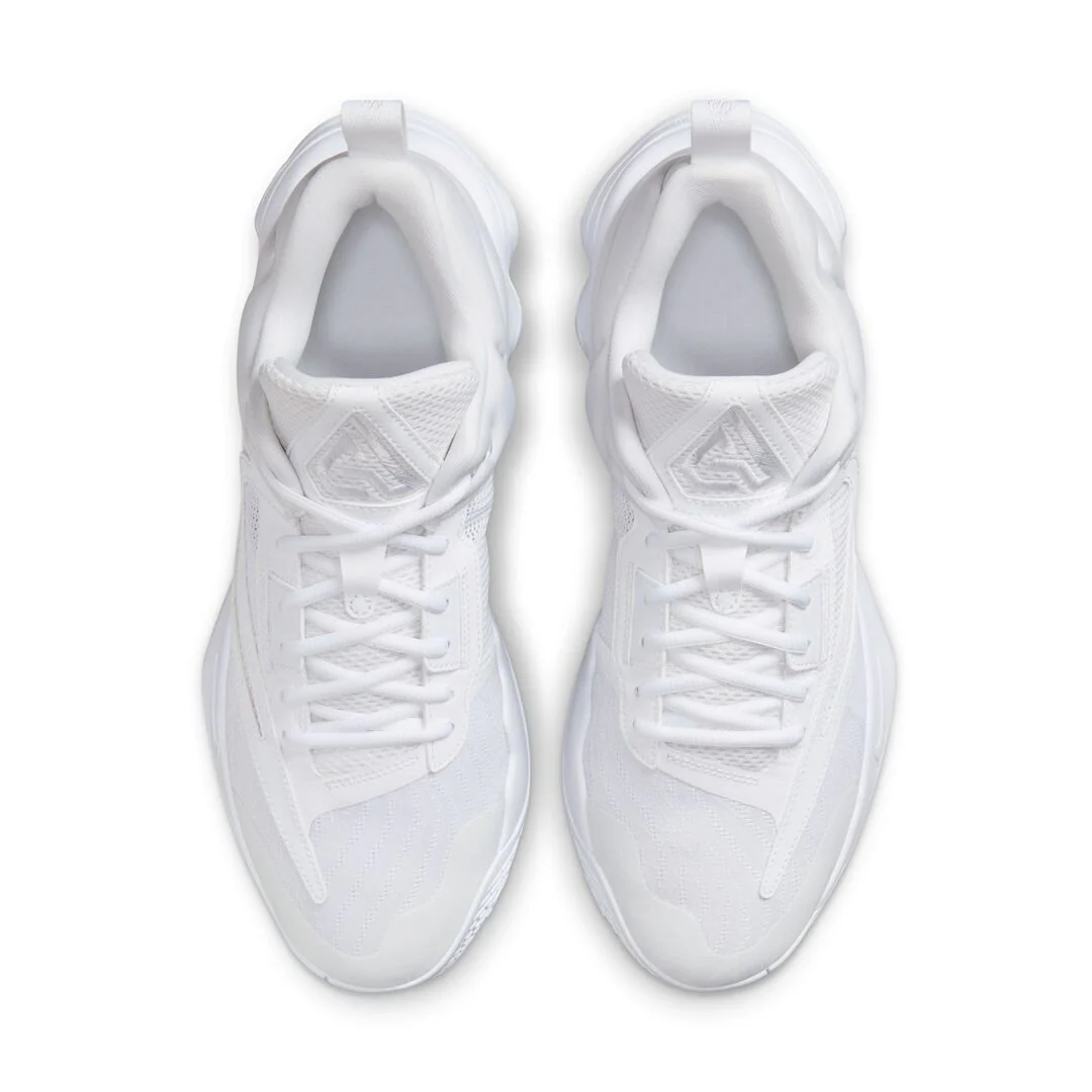 Nike Senior Giannis Immortality 3 Basketball Shoes - Image 13