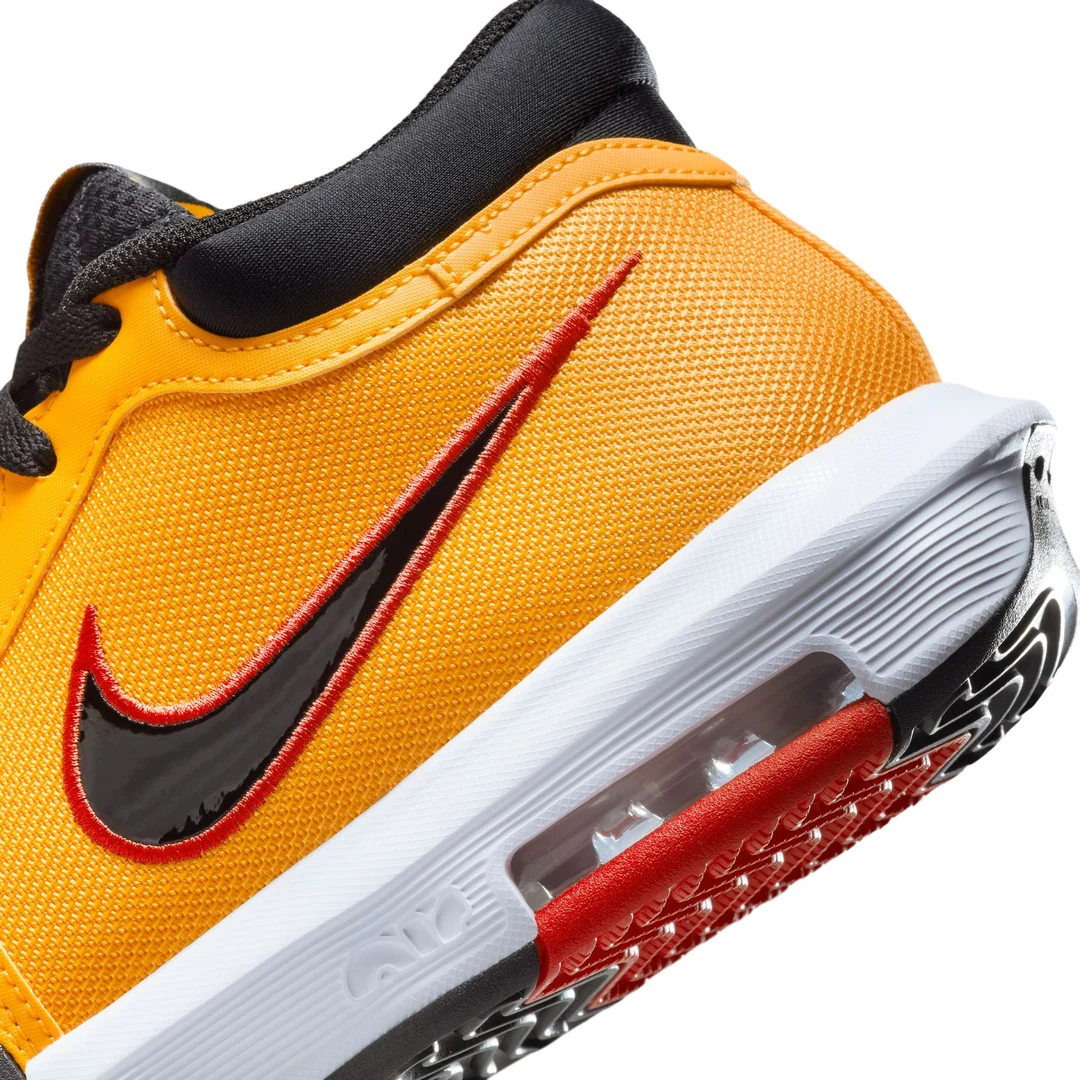 Nike Senior LeBron Witness 8 Basketball Shoes - Image 21