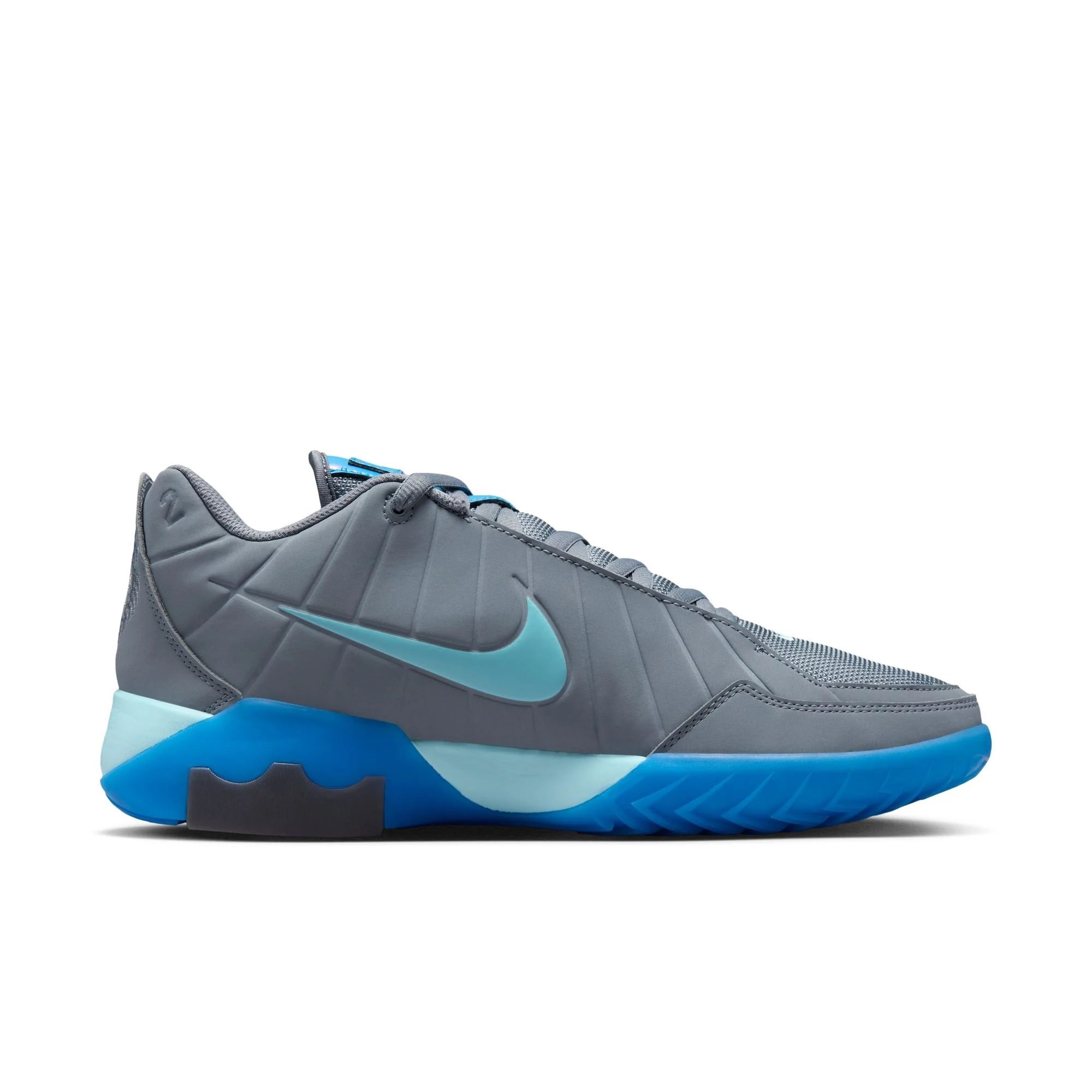 Nike Senior LeBron Witness 9 Basketball Shoes - Image 13