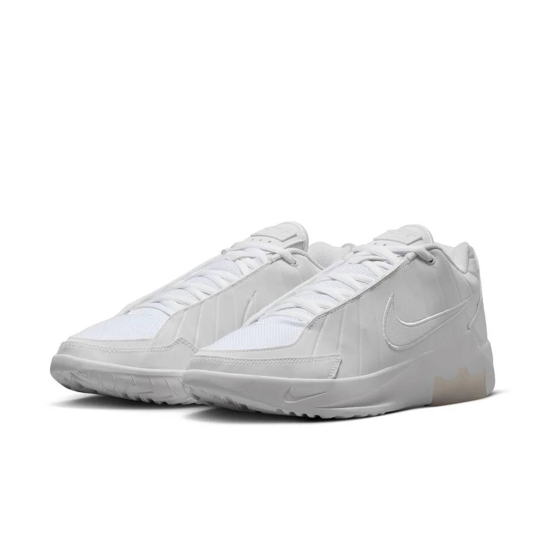 Nike Senior LeBron Witness 9 Basketball Shoes - Image 27