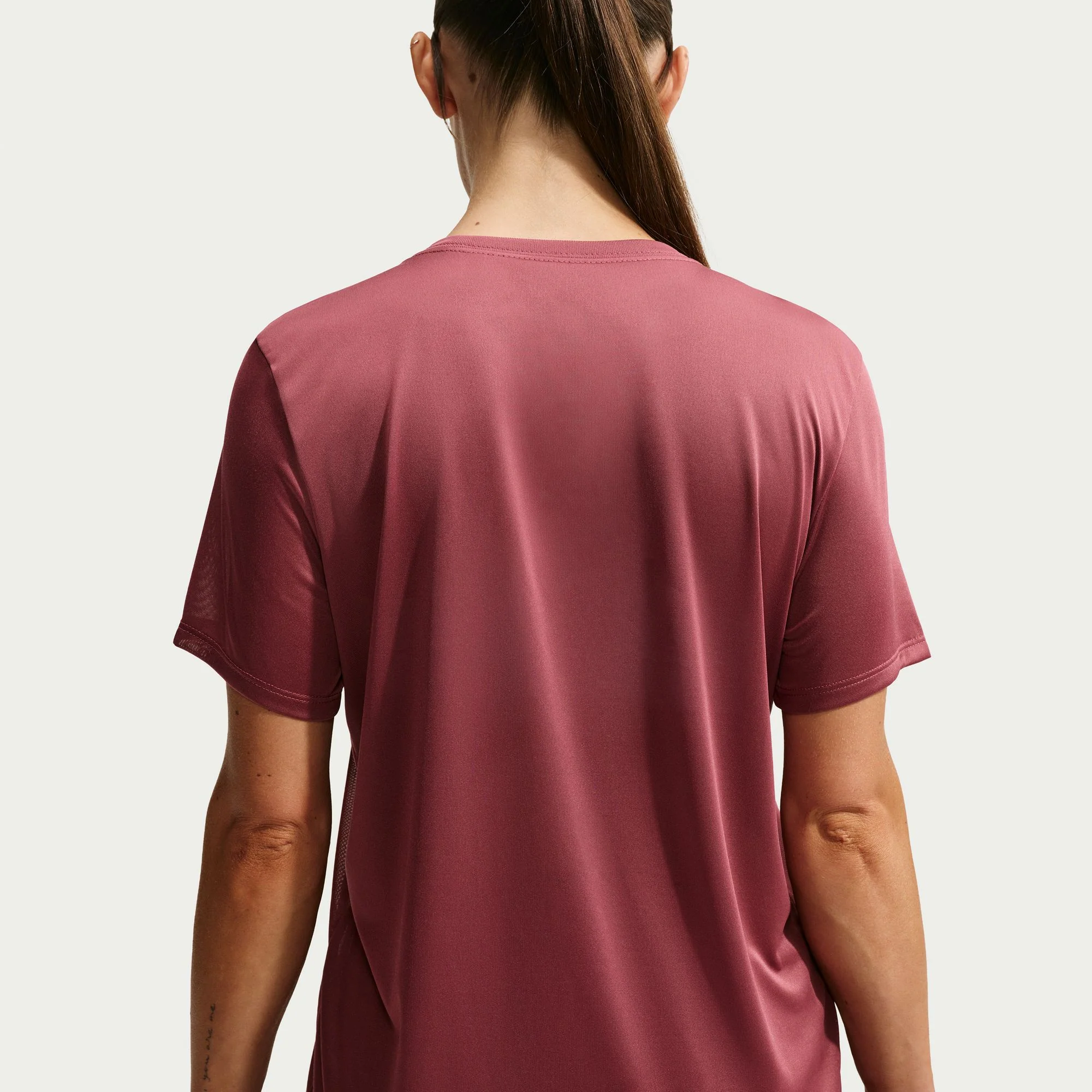 Nike Women's Dri-Fit T-Shirt - Image 24