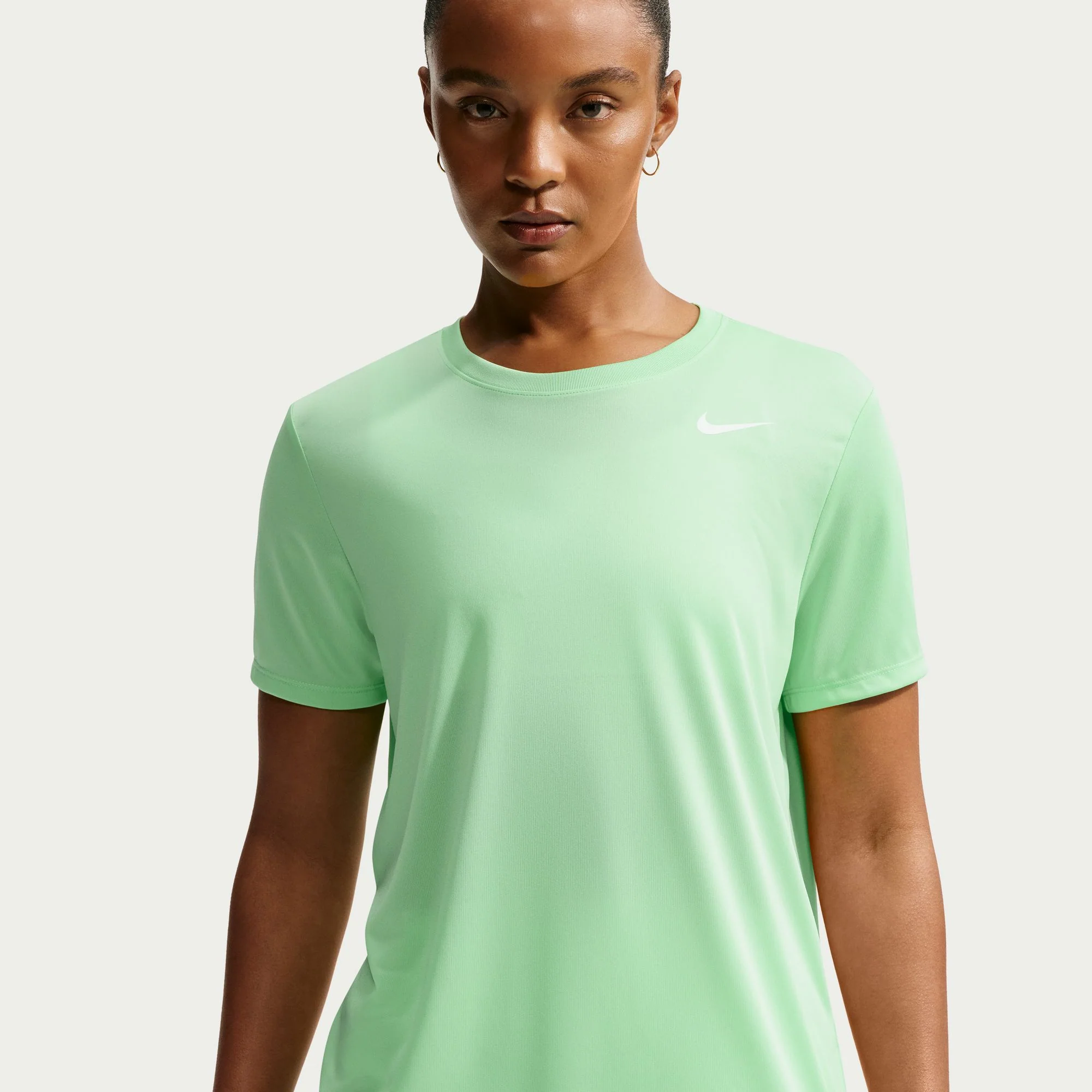 Nike Women's Dri-Fit T-Shirt - Image 7