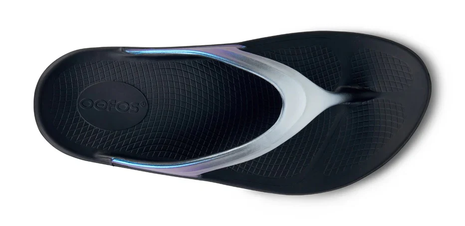 OOFOS Women's OOlala Luxe Thong Sandals - Image 9
