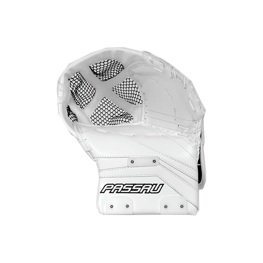 Passau Senior Ball Hockey Goalie Trapper