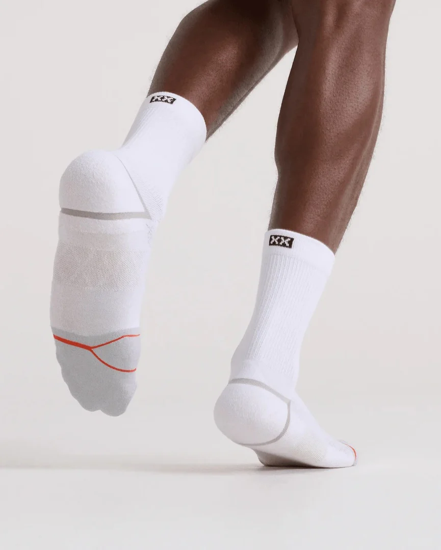 SAXX Men's Foot Hold Mid-Weight Crew Socks - Image 6