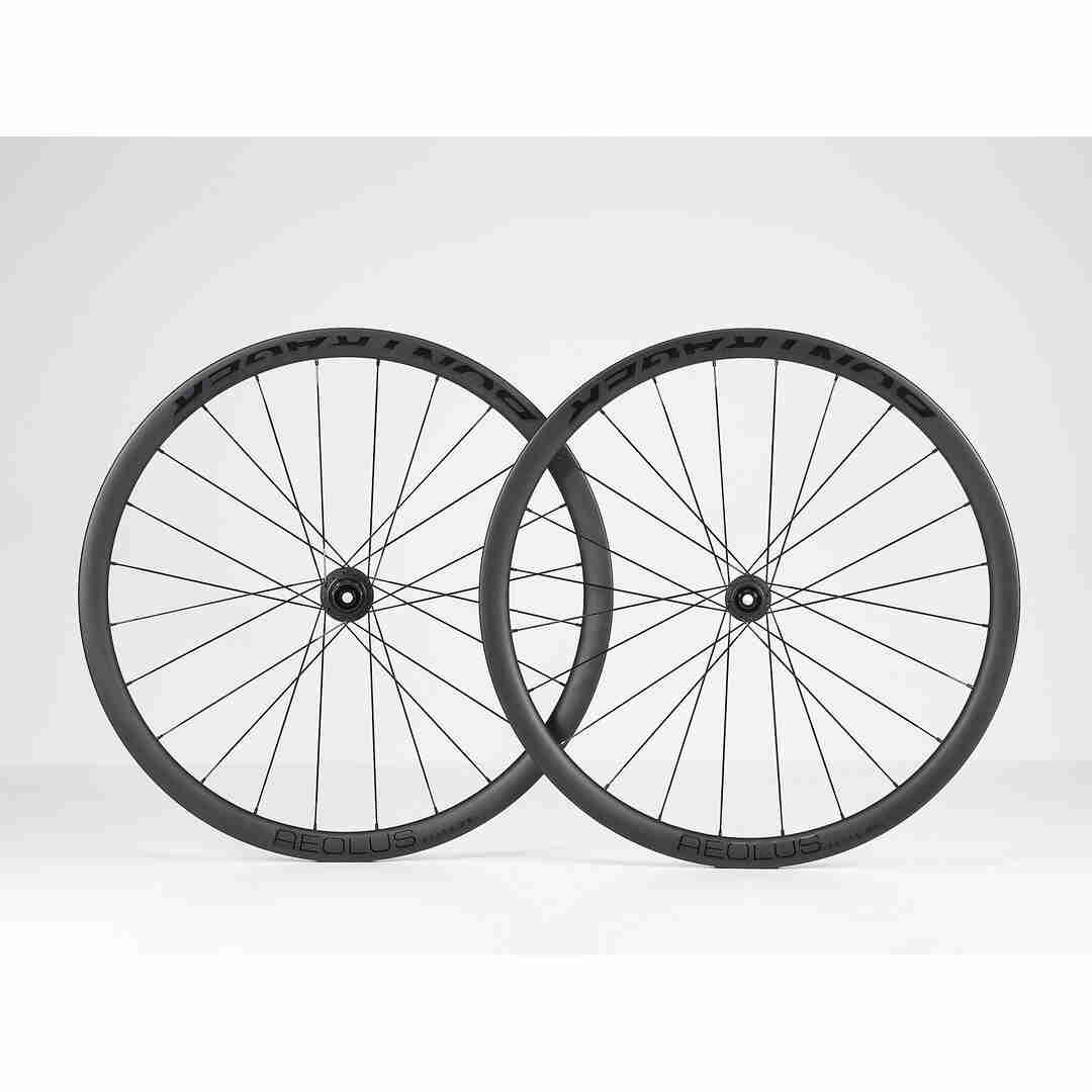 Bontrager Aeolus Elite 35 TLR Disc Road Wheel Set