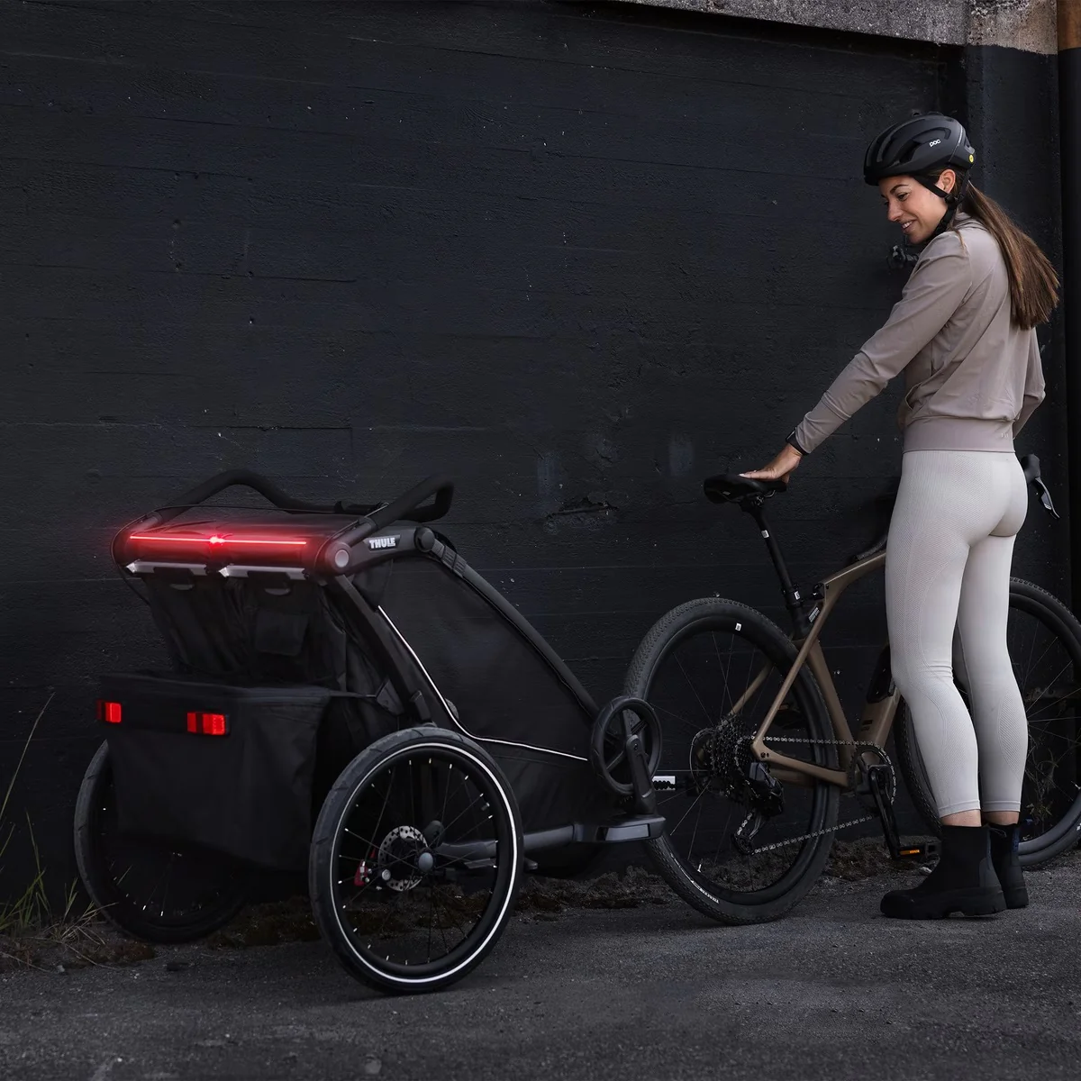 Thule Chariot Sport 2 Child Trailer - Image 11
