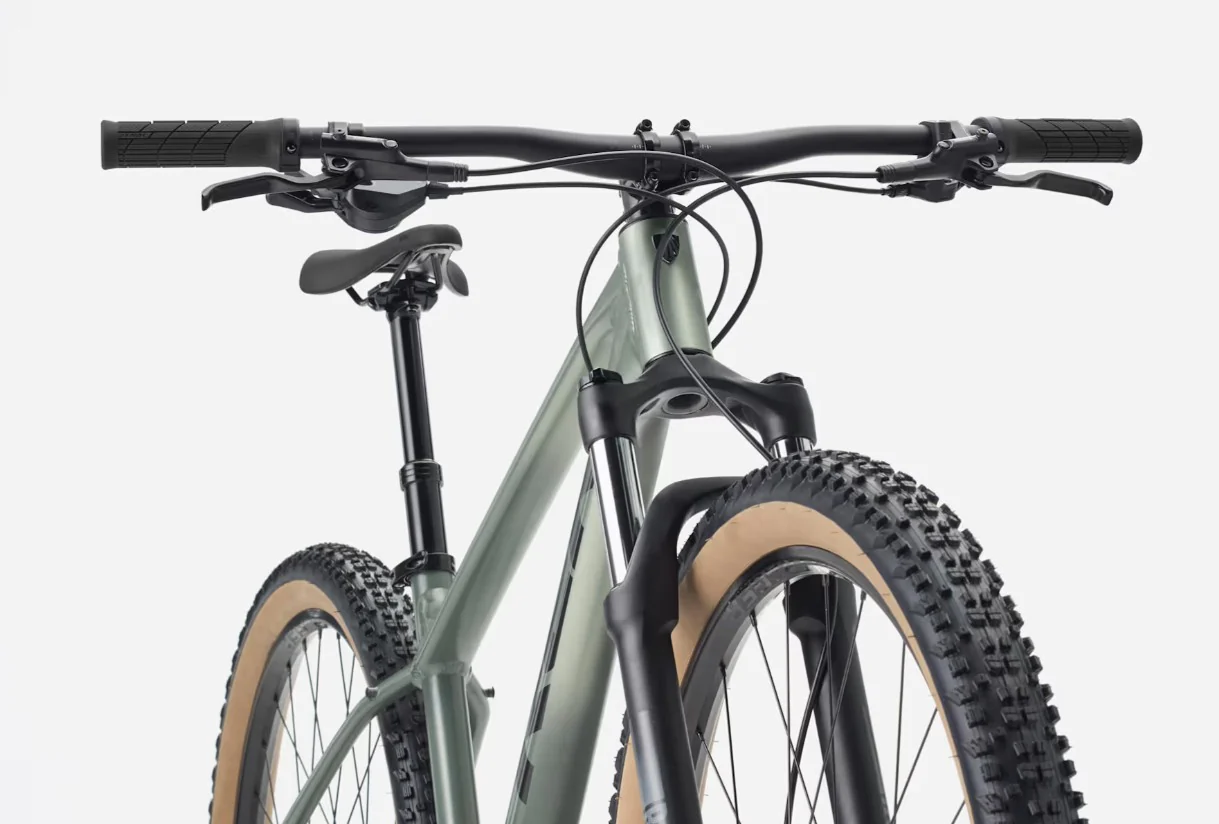Trek Marlin 6 (Gen 3) Hardtail Mountain Bike 2026 - Image 2