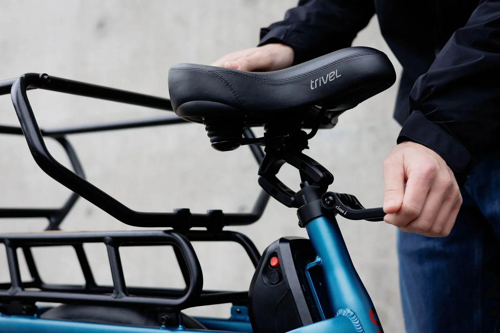 Trivel Combi CT Electric Cargo Bike 2025 - Image 3