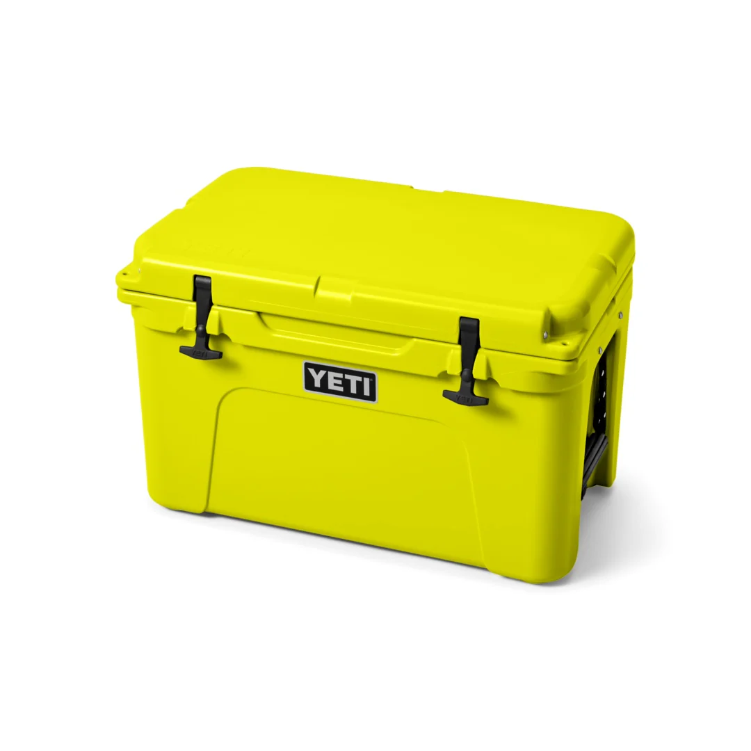 YETI Tundra 45 Hard Cooler - Image 19